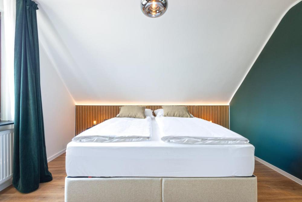 Hotel Zweite Heimat Nuerburg Kelberg Luaran gambar